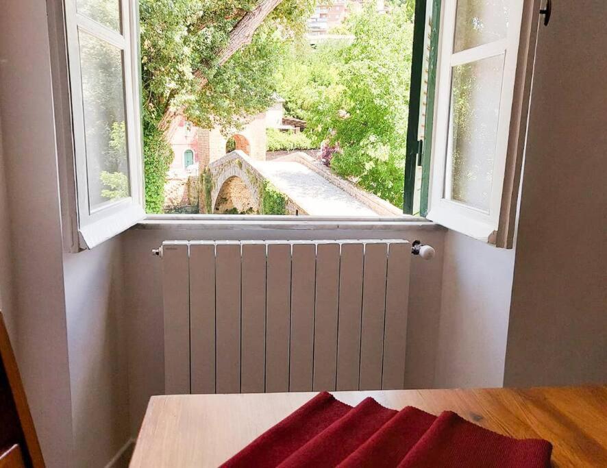 Casetta Al Ponte Apartment